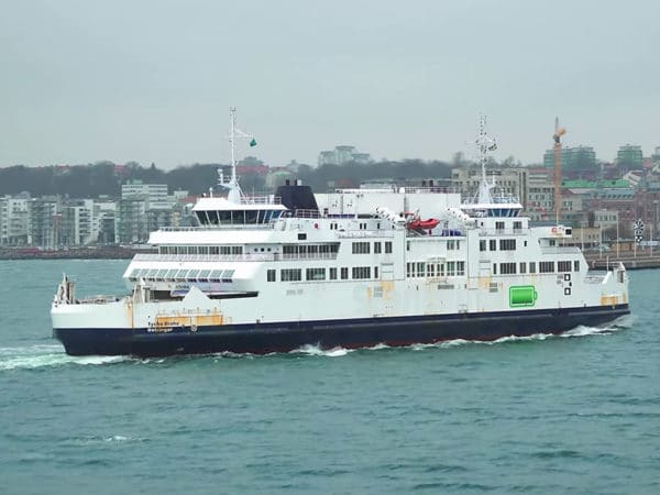 Electric Ferry with Robert Llewellyn Fully Charged