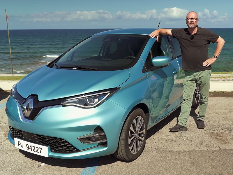 Robert and the new Renault Zoe in Sardinia