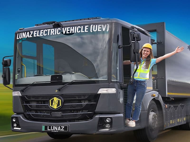 Lunaz – Is This RUBBISH Electric Vehicle Britain's BEST EV?!