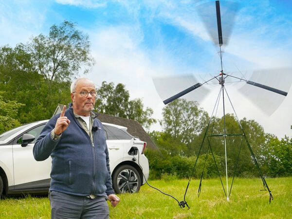 Kitex – Charging an Electric Car with a DIY Wind Turbine?!