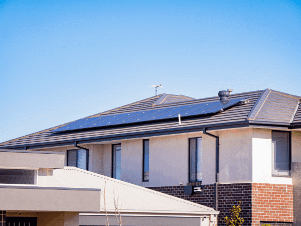 Choosing the Right Battery Storage for Your Home